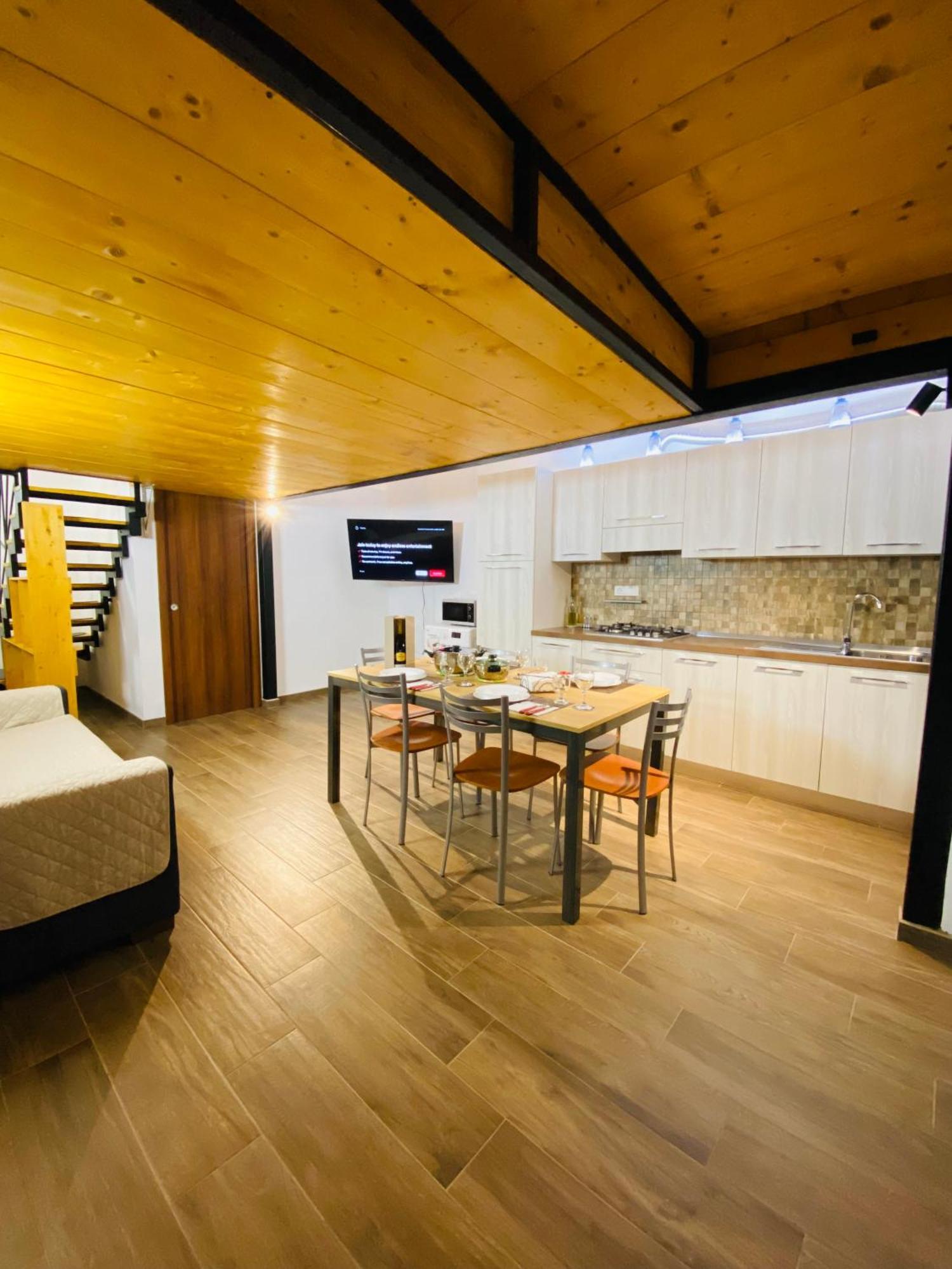 Casa Vacanze Al Civico 72 Pizzo  Luaran gambar